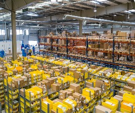 Seafood boxes and logistics